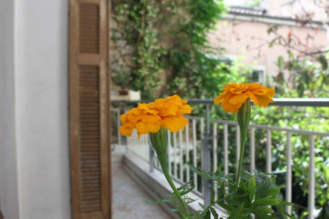 Ferienwohnung 75 Sq.M. Apt In The Heart Of Athens - Renovated Exterior foto